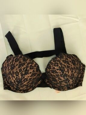 Victoria's Secret Very Sexy Push-Up Eyelash Black Bra Sz 34D
